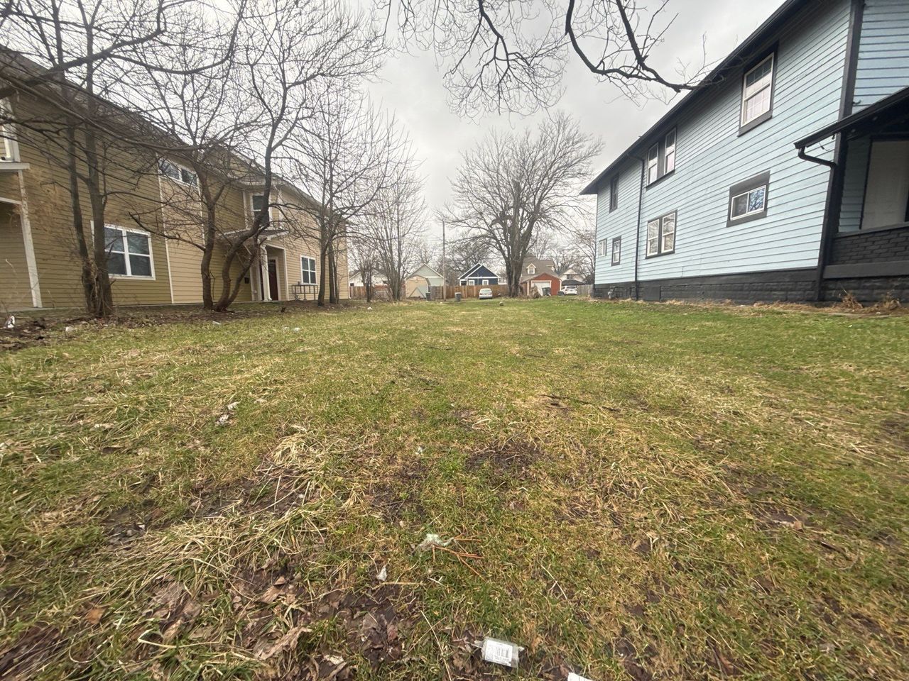 listing, photo 1