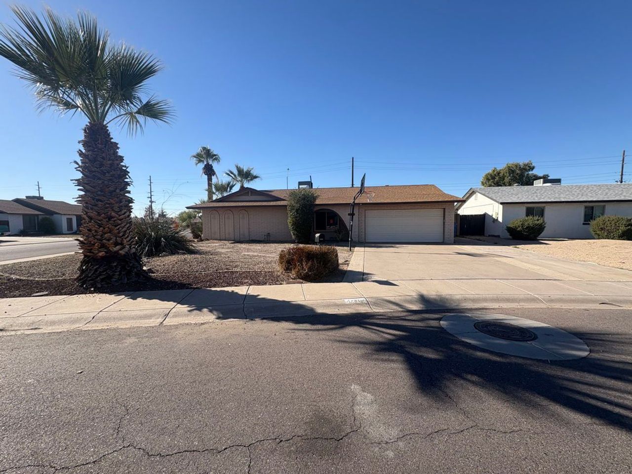 listing, photo 1