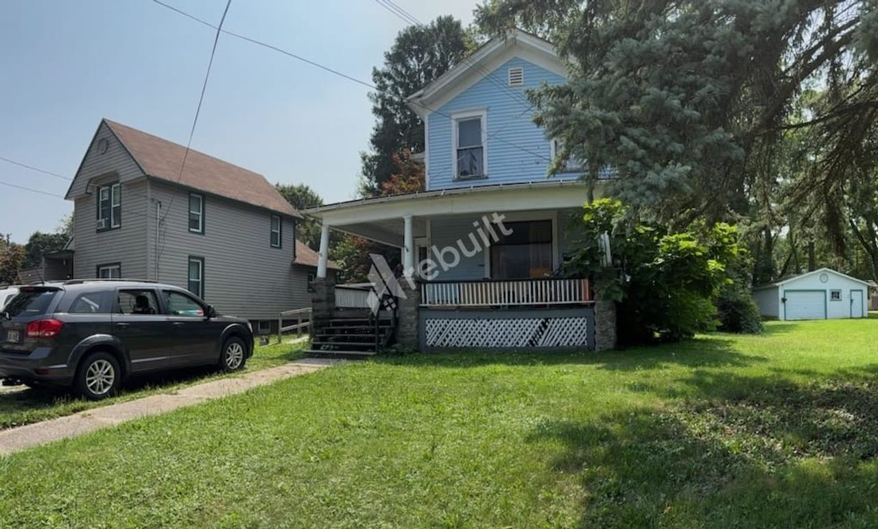 listing, photo 1