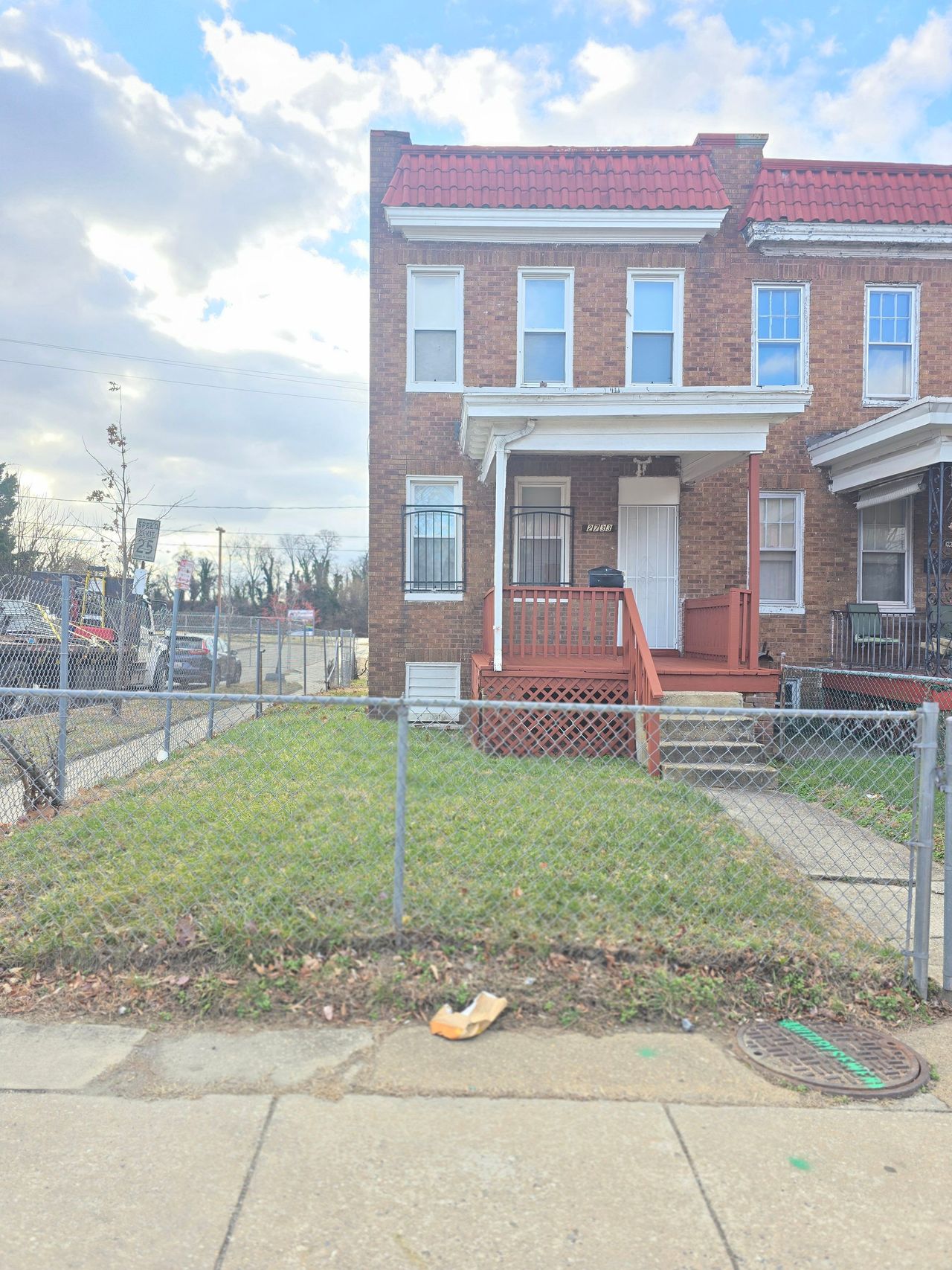 listing, photo 1