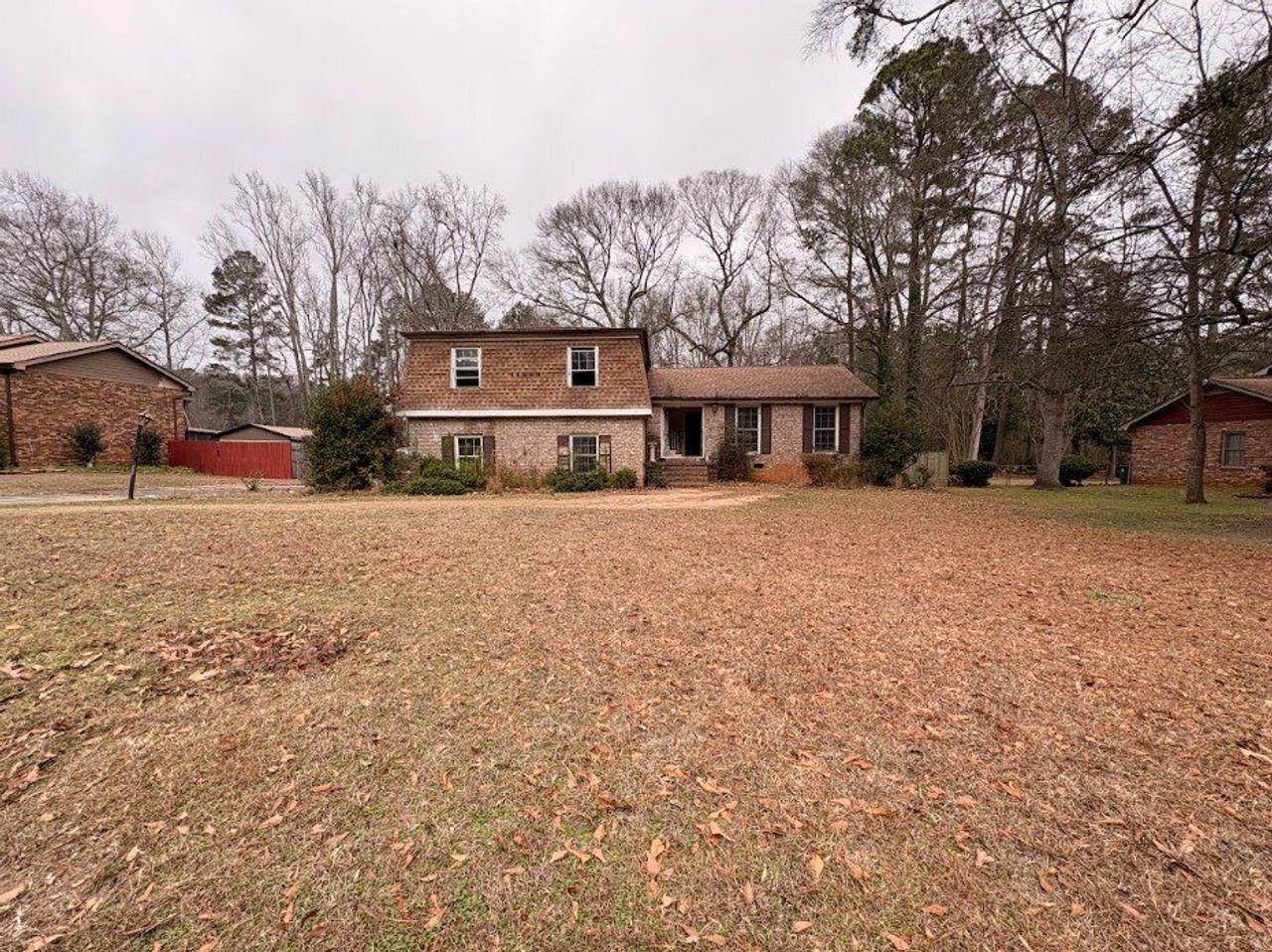 listing, photo 1