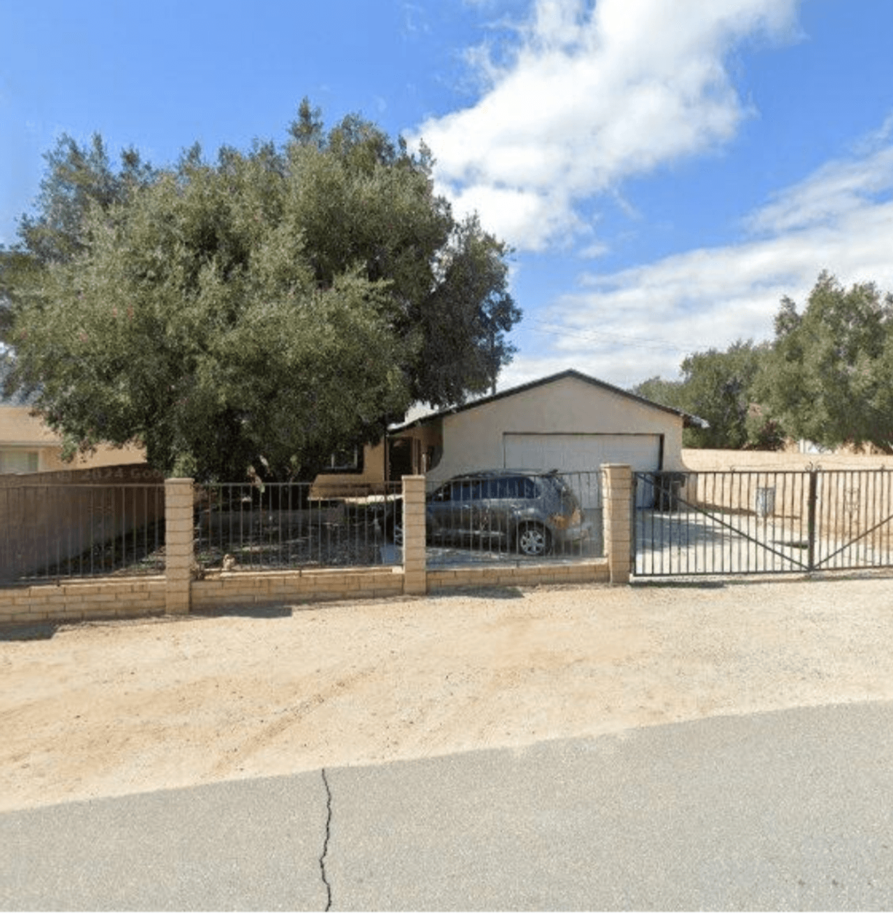 listing, photo 1