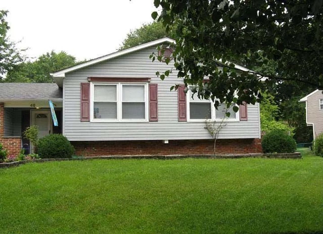 listing, photo 1