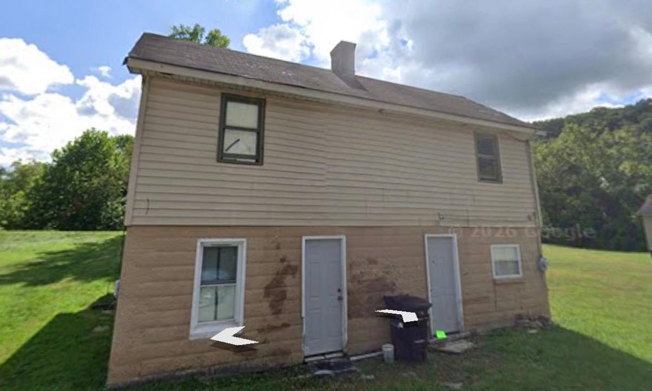 listing, photo 1
