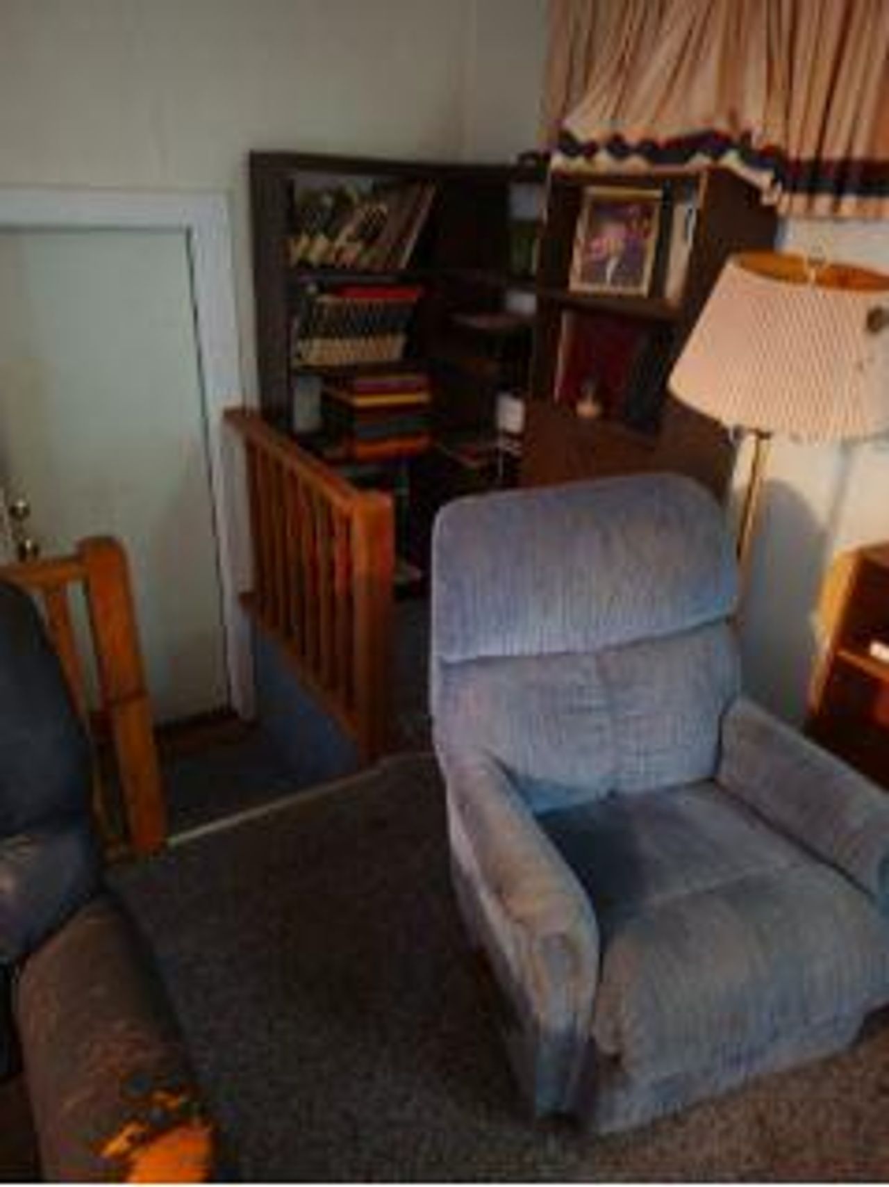 listing, photo 1