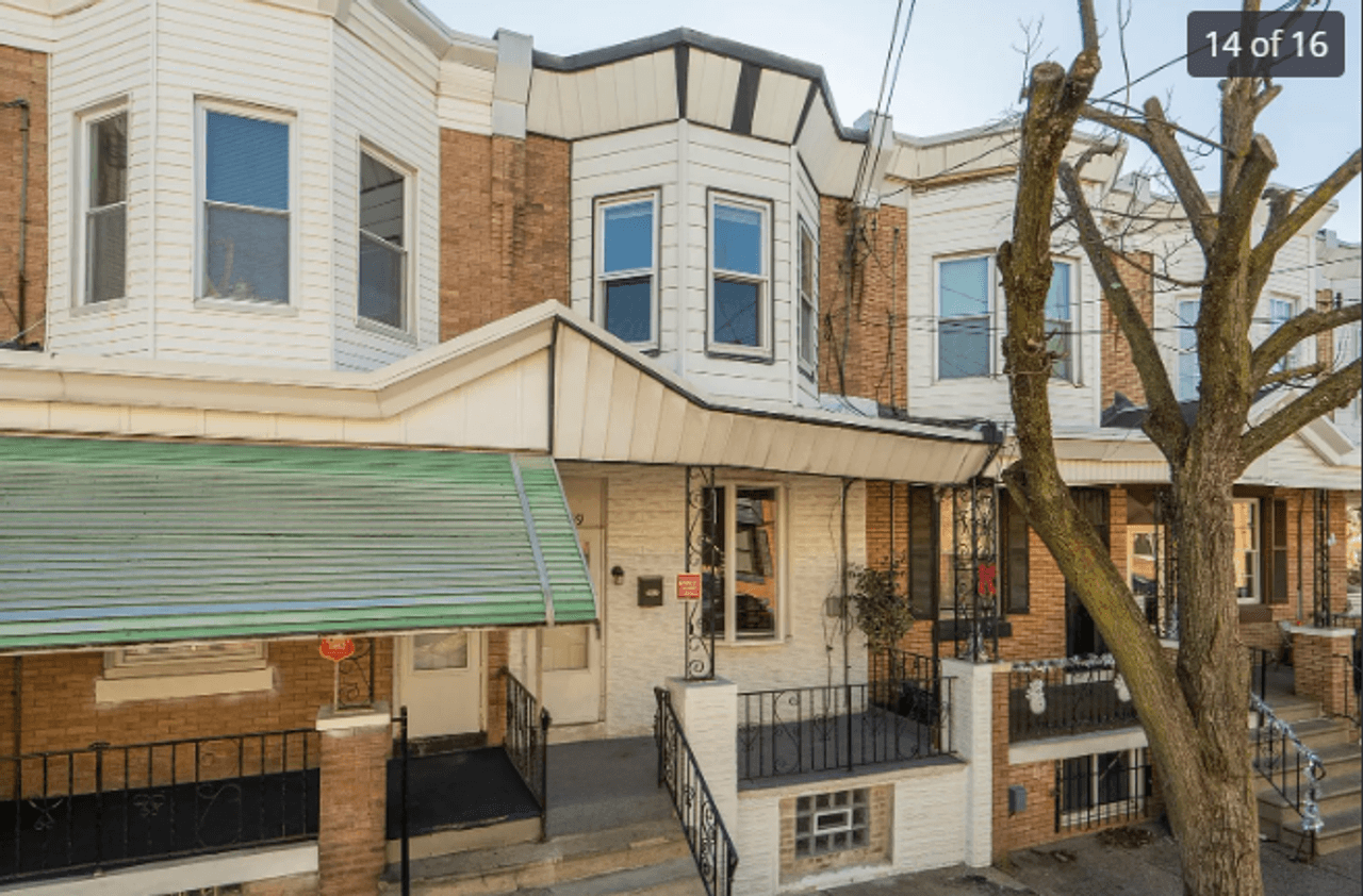 listing, photo 1