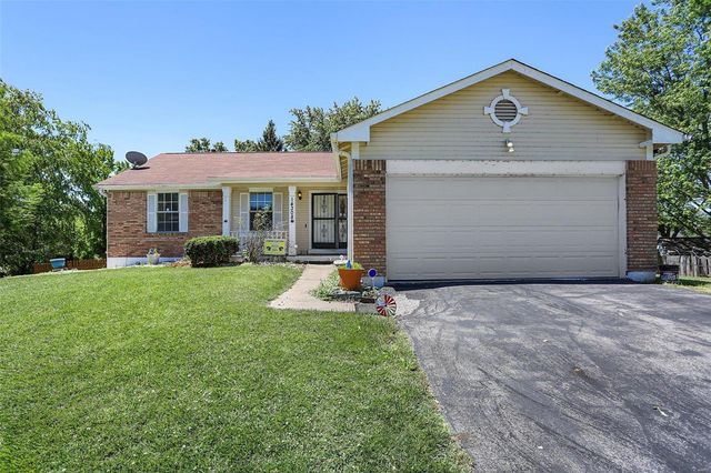 View of 14308 Ocean View Ct, Florissant, MO 63034, USA