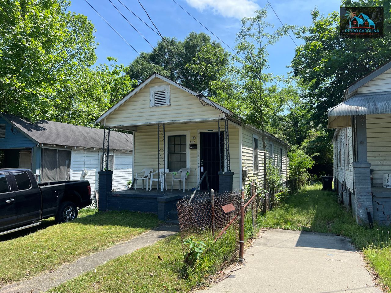 listing, photo 1