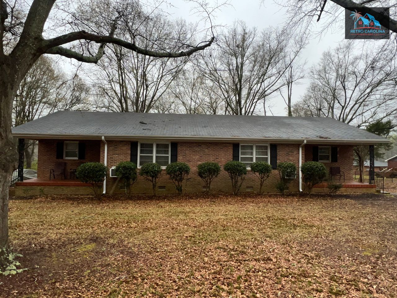 listing, photo 1