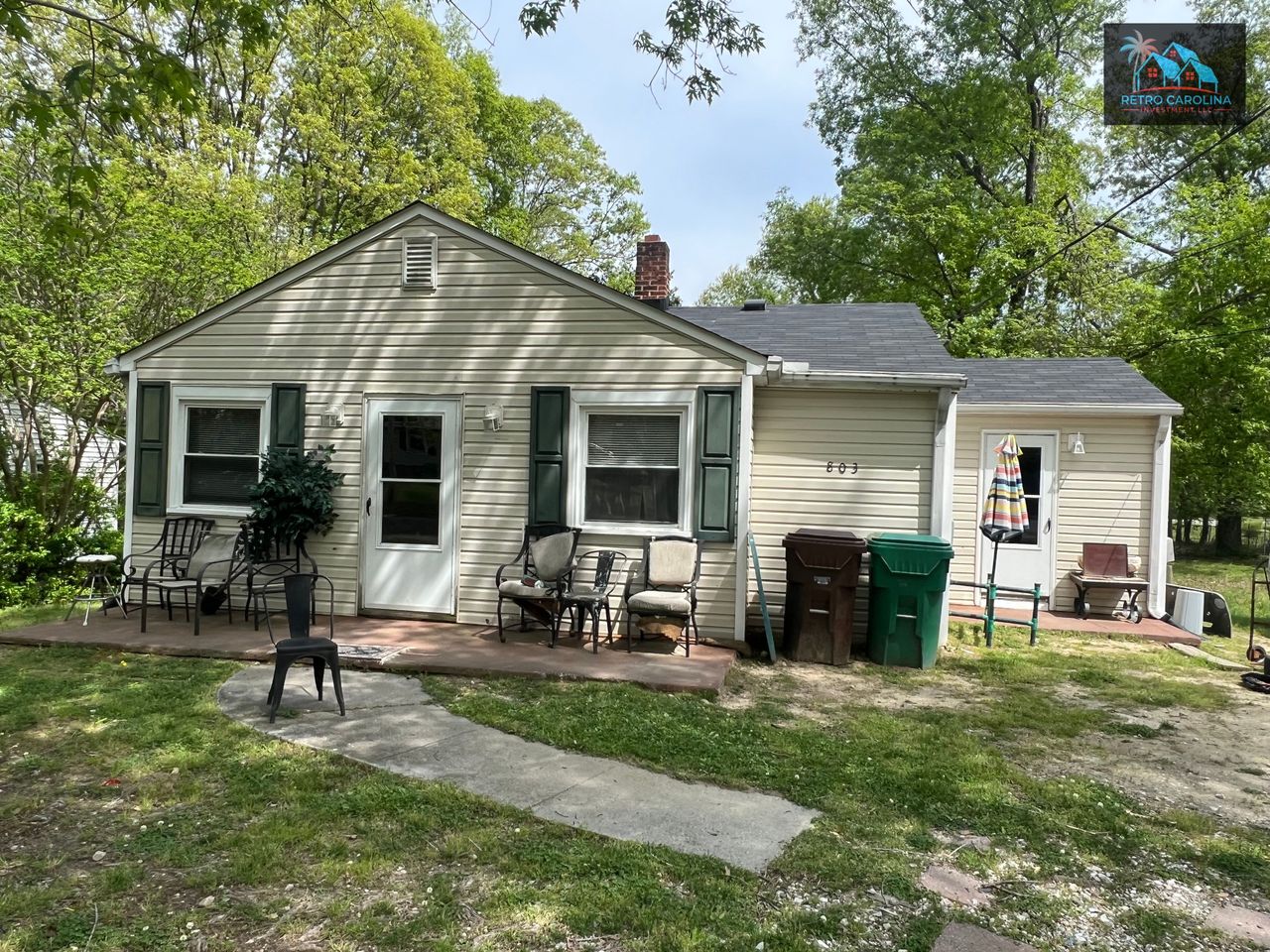 listing, photo 1