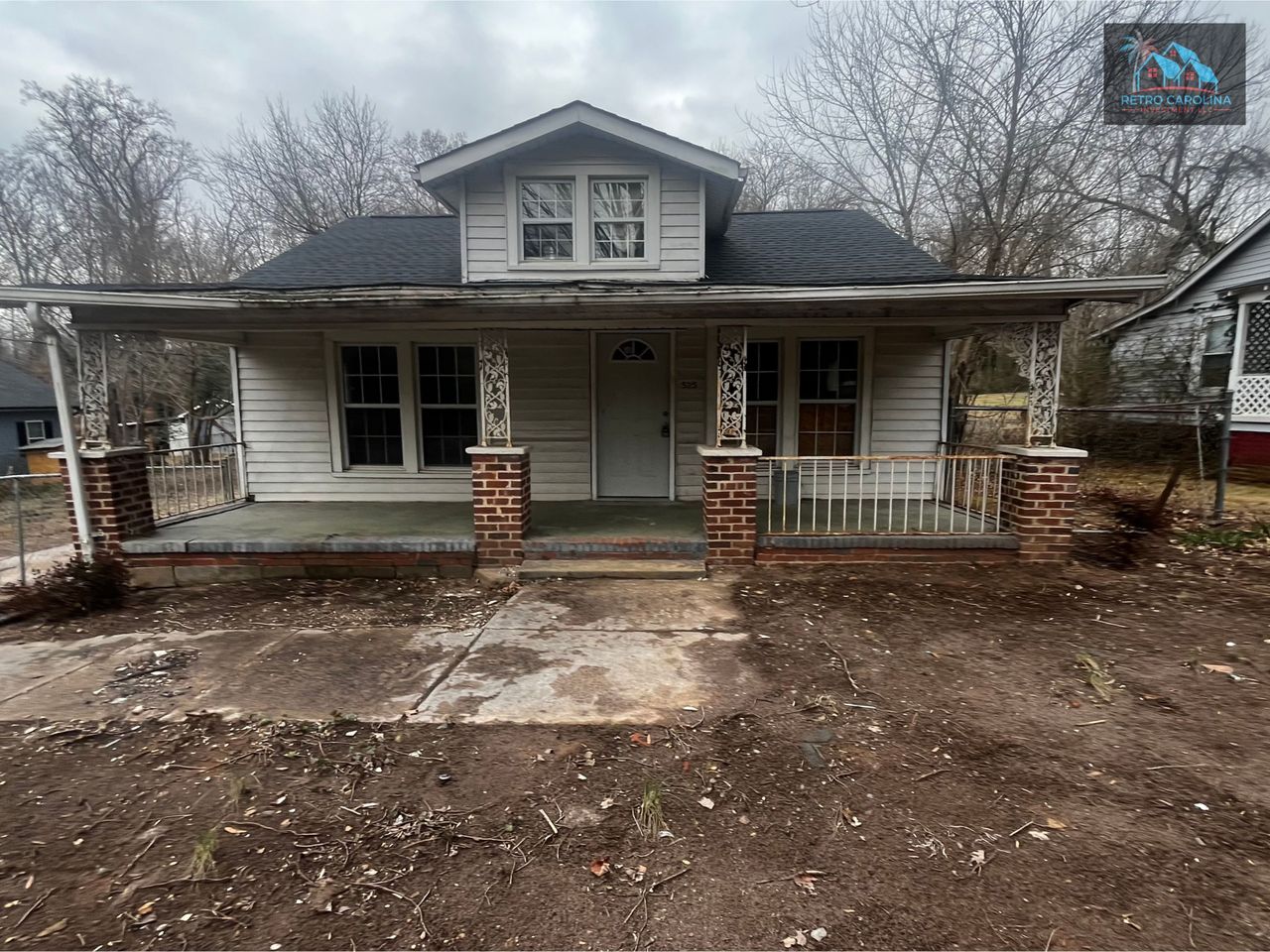 listing, photo 1