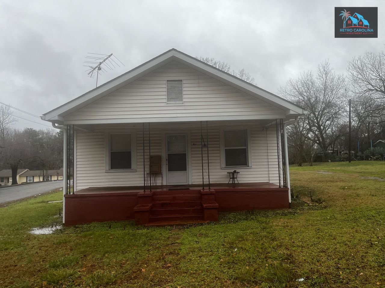listing, photo 1