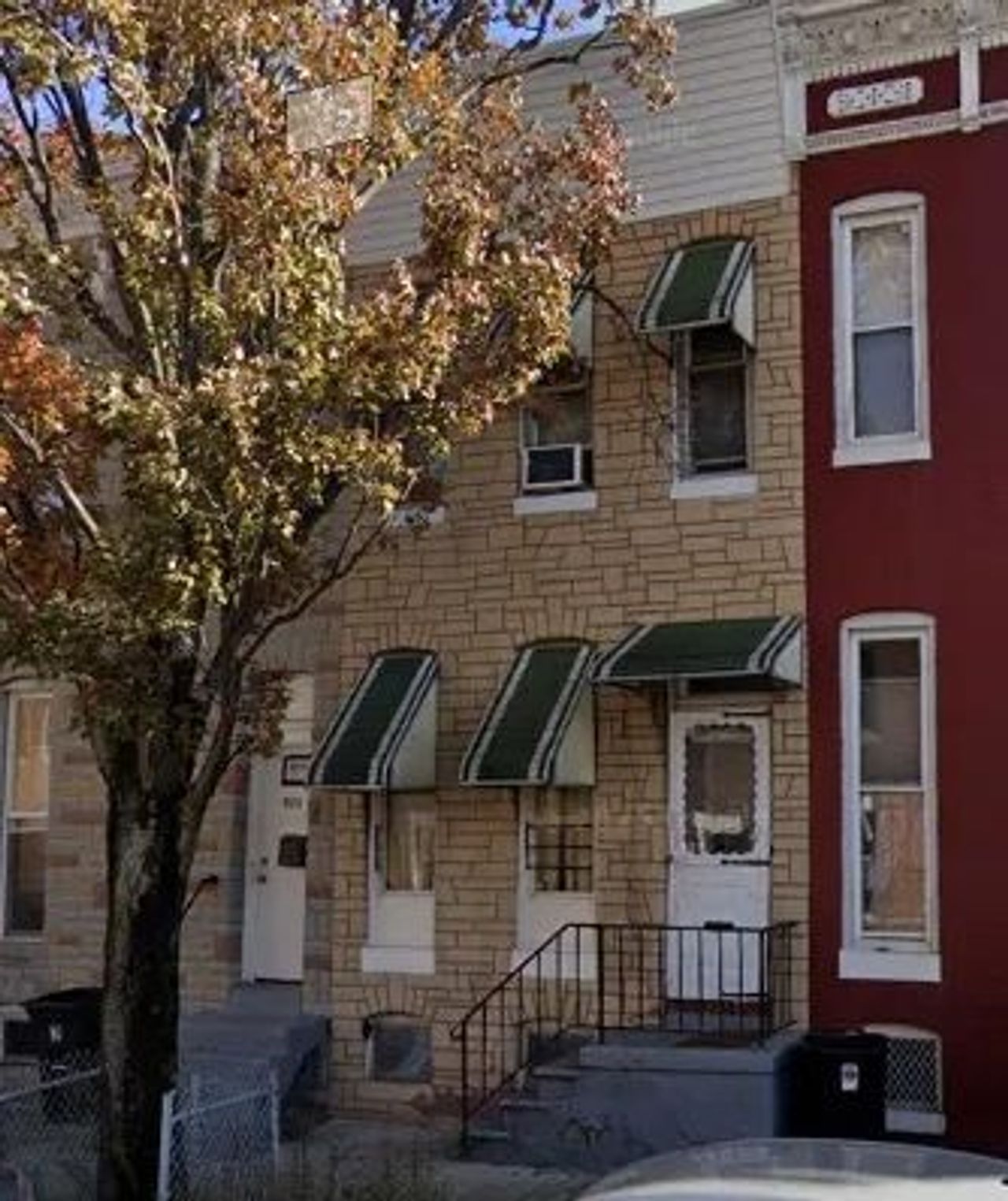 listing, photo 1