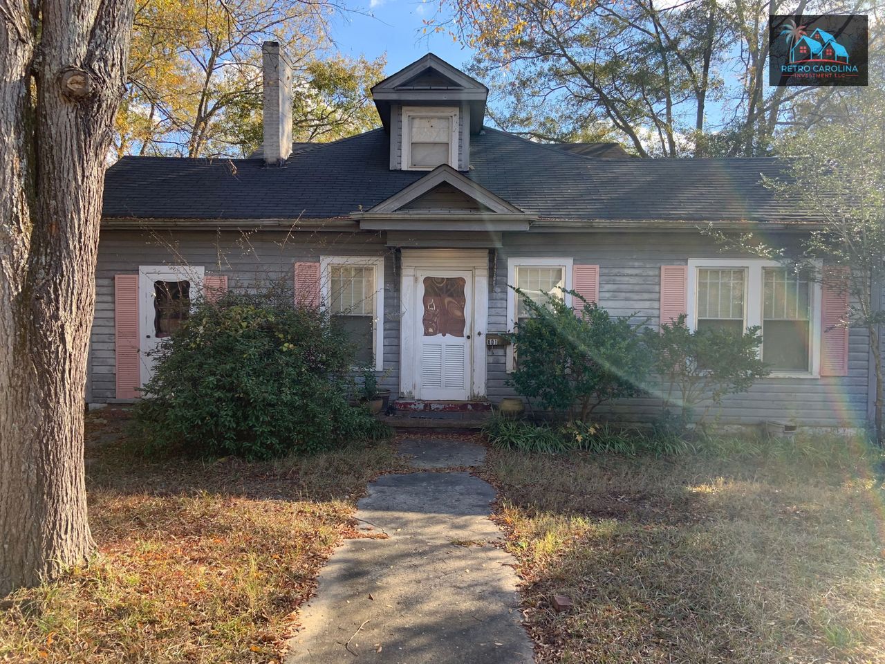 listing, photo 1