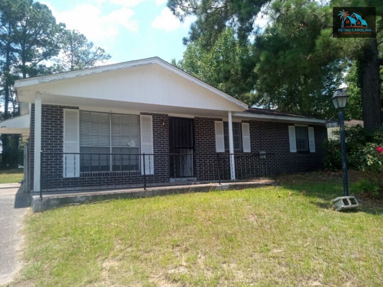 listing, photo 1