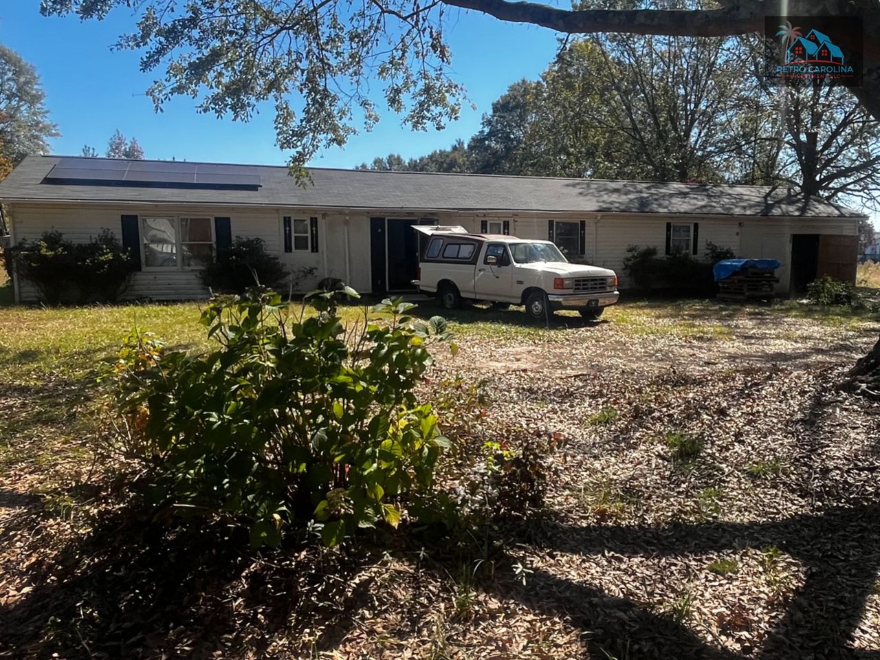 listing, photo 1