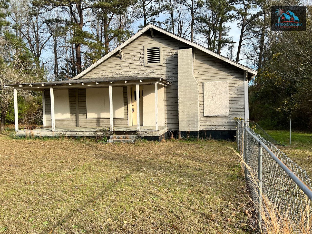 listing, photo 1