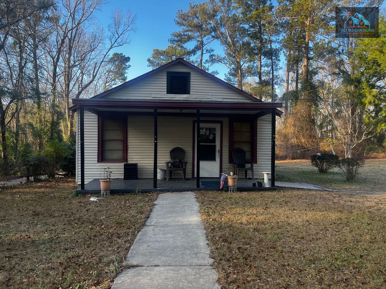 listing, photo 1