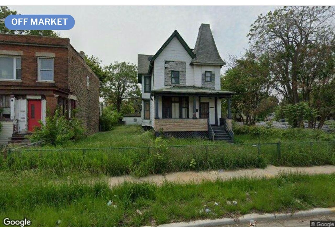listing, photo 1