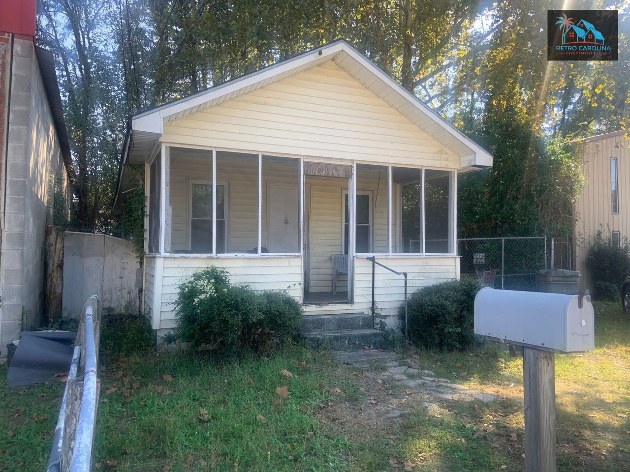 listing, photo 1