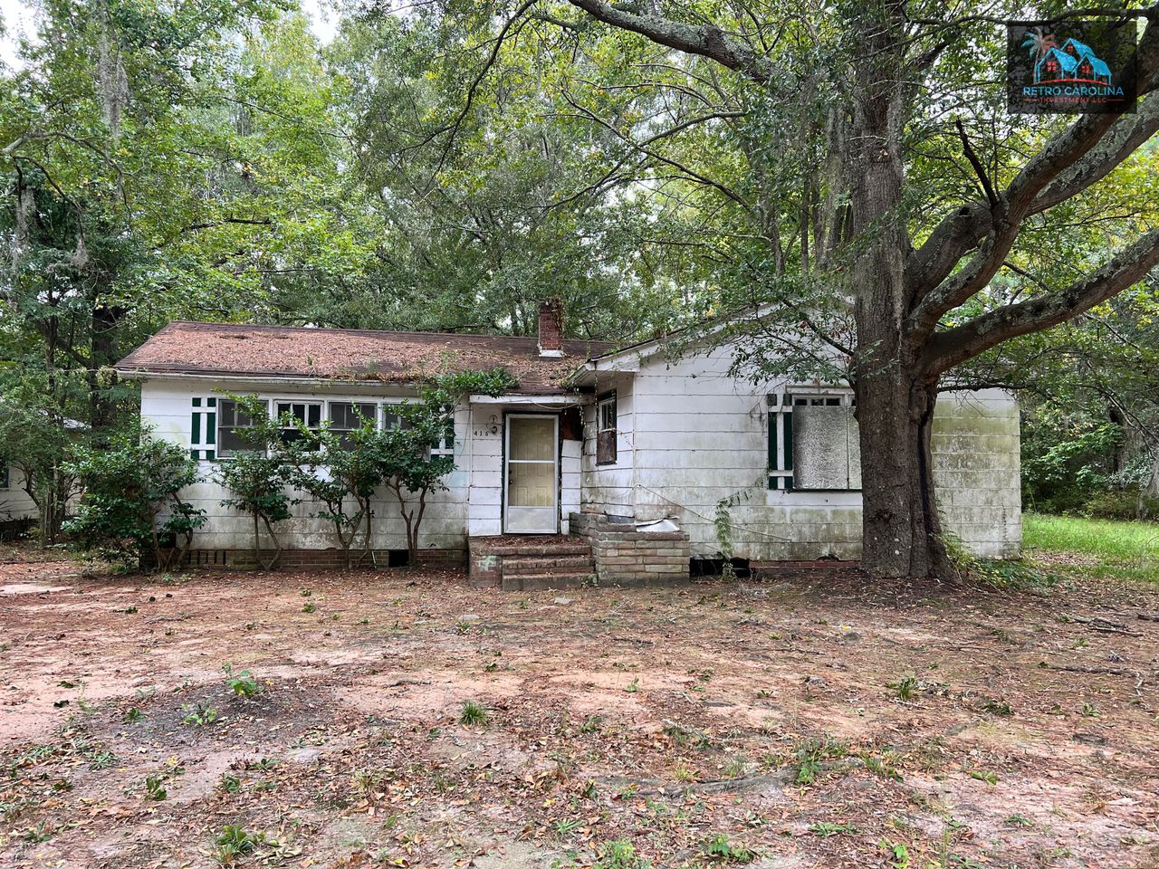 listing, photo 1