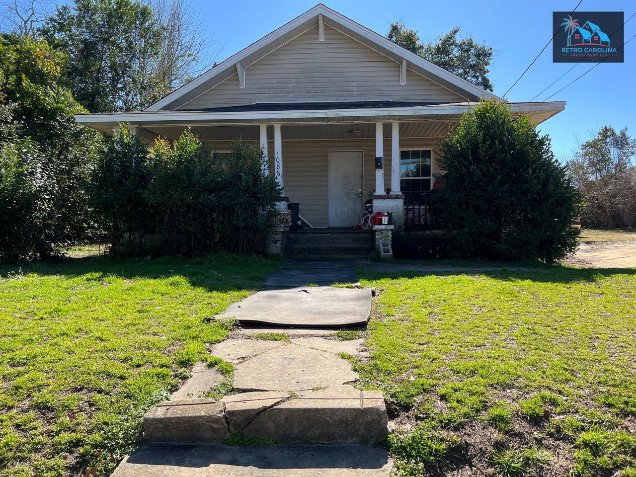listing, photo 1