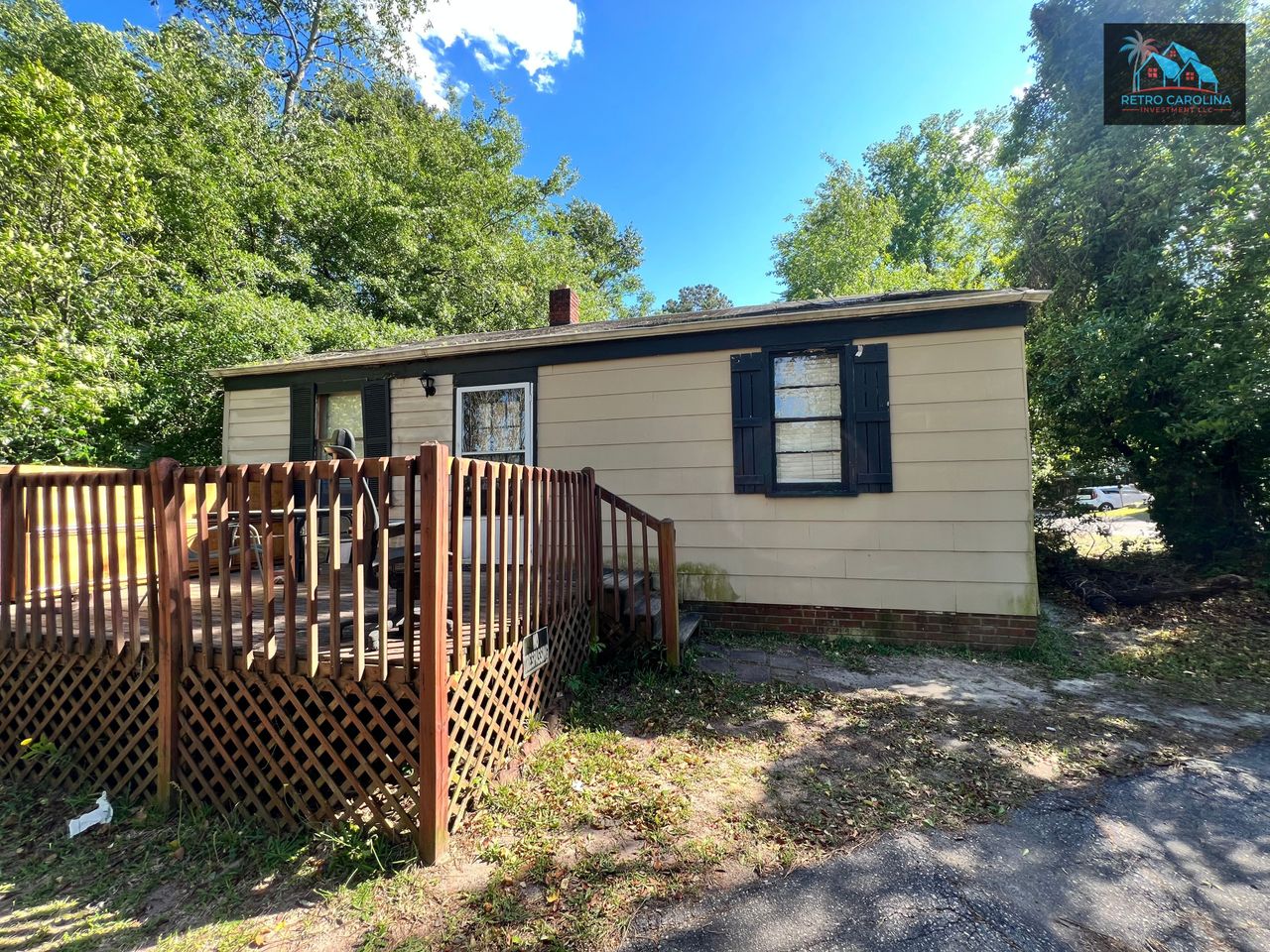 listing, photo 1