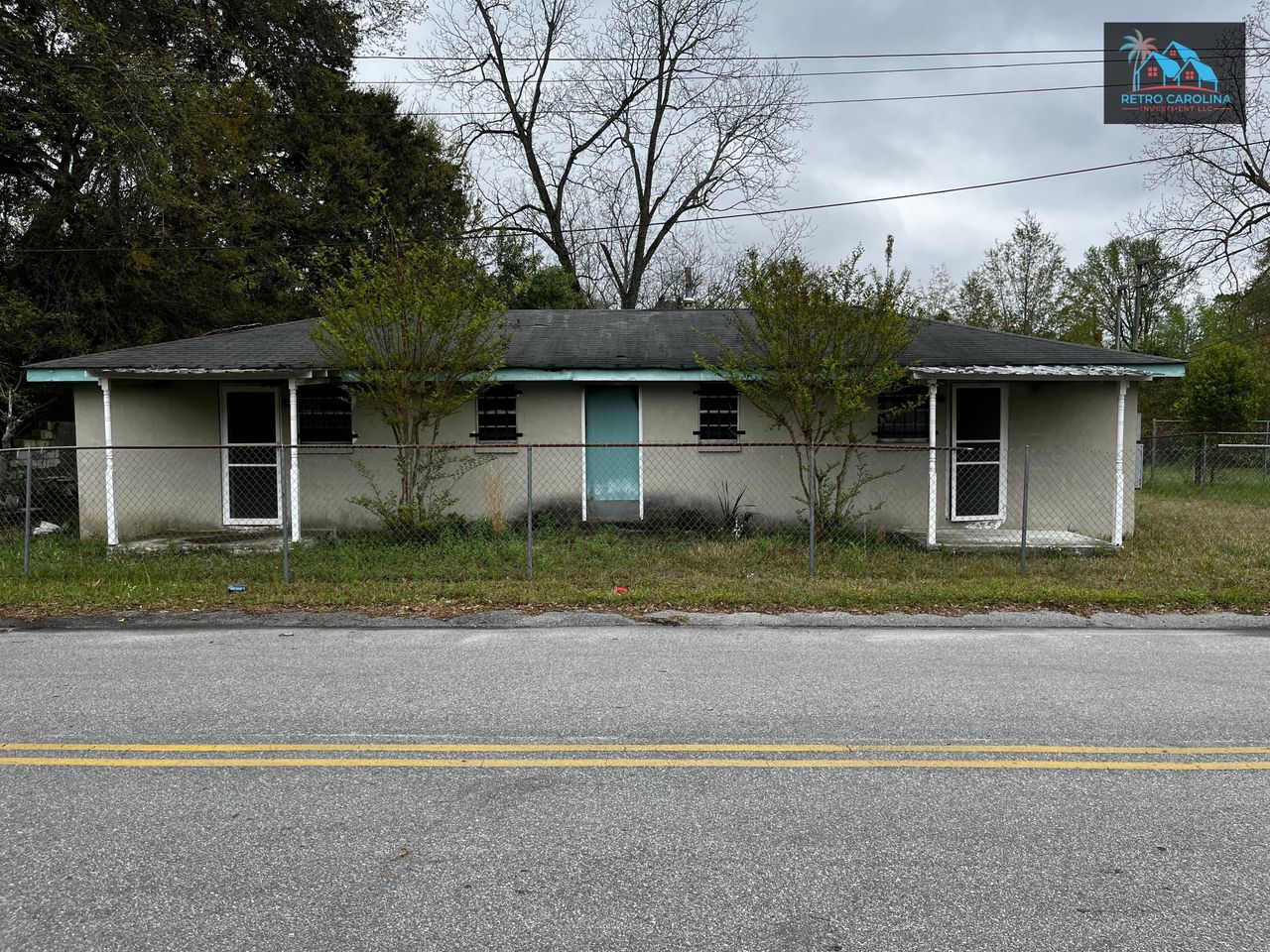 listing, photo 1