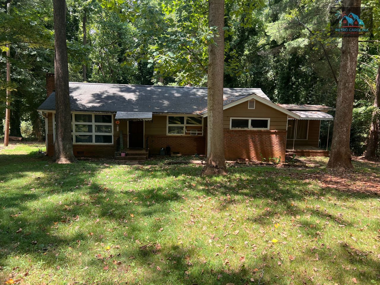 listing, photo 1