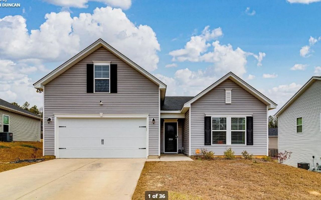 listing, photo 1