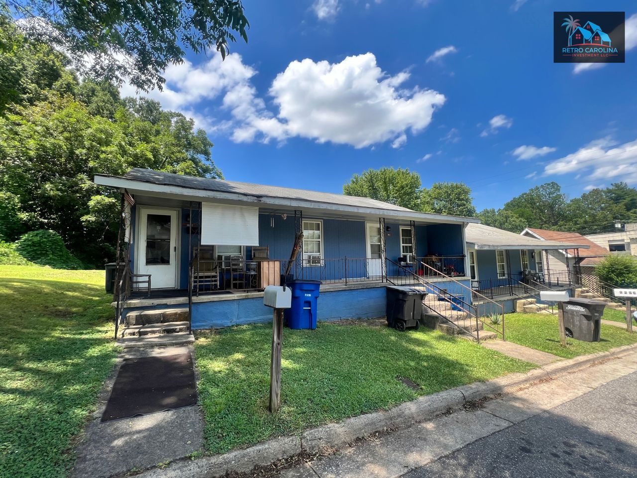 listing, photo 1
