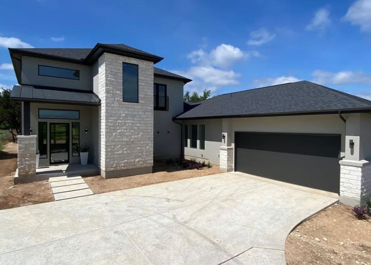 listing, photo 1