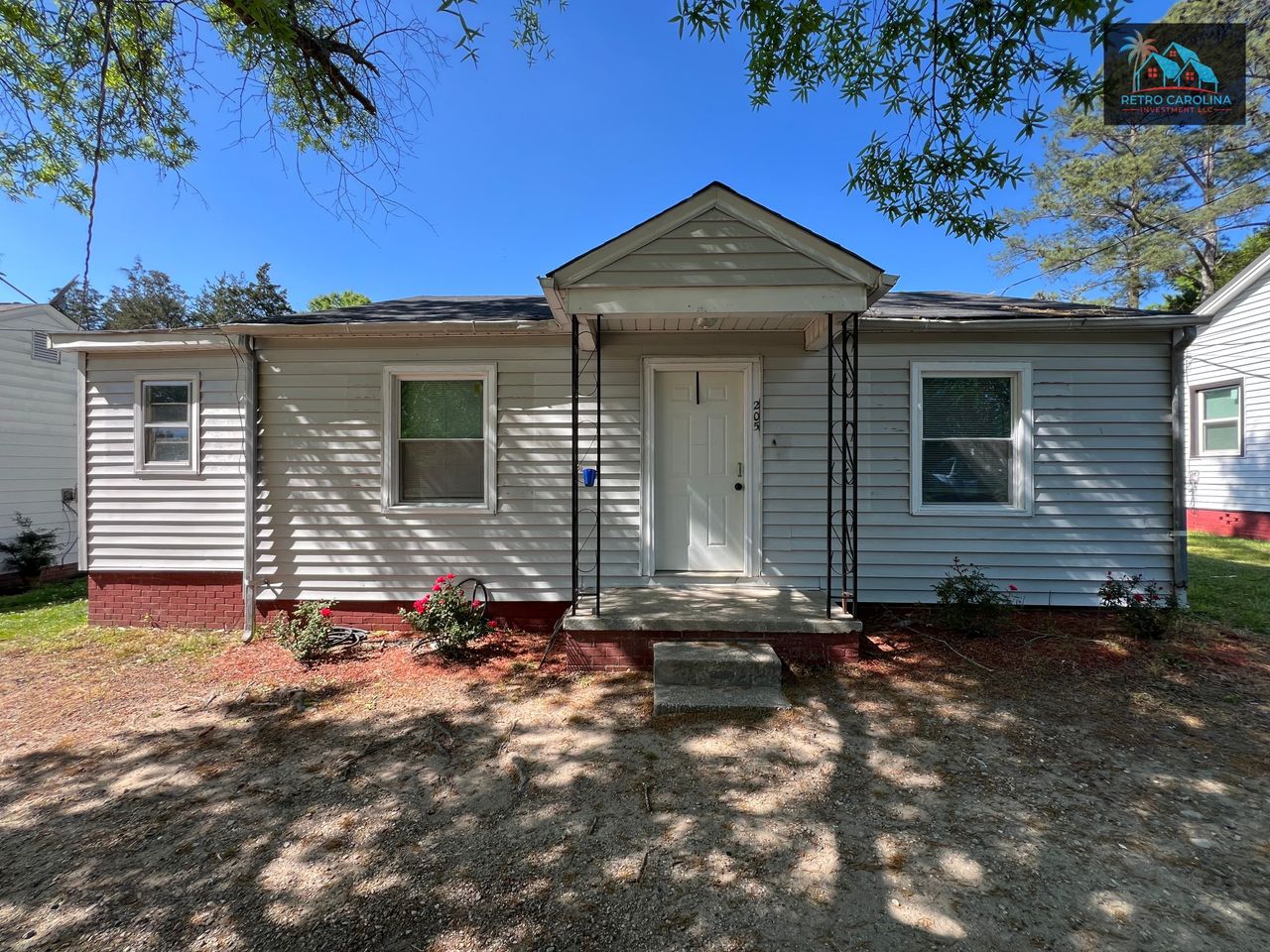 listing, photo 1