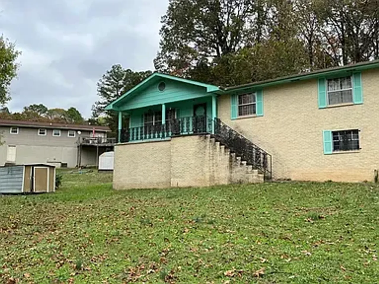 listing, photo 1