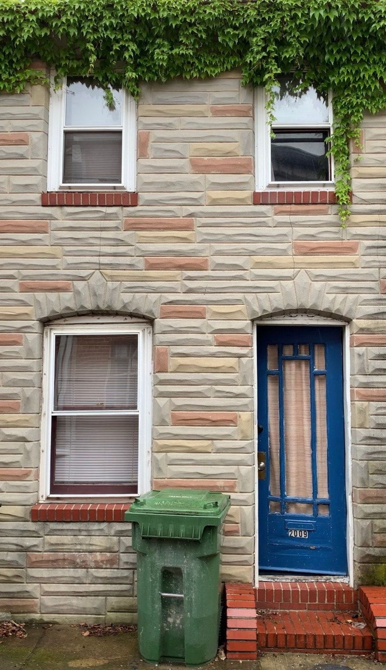 listing, photo 1