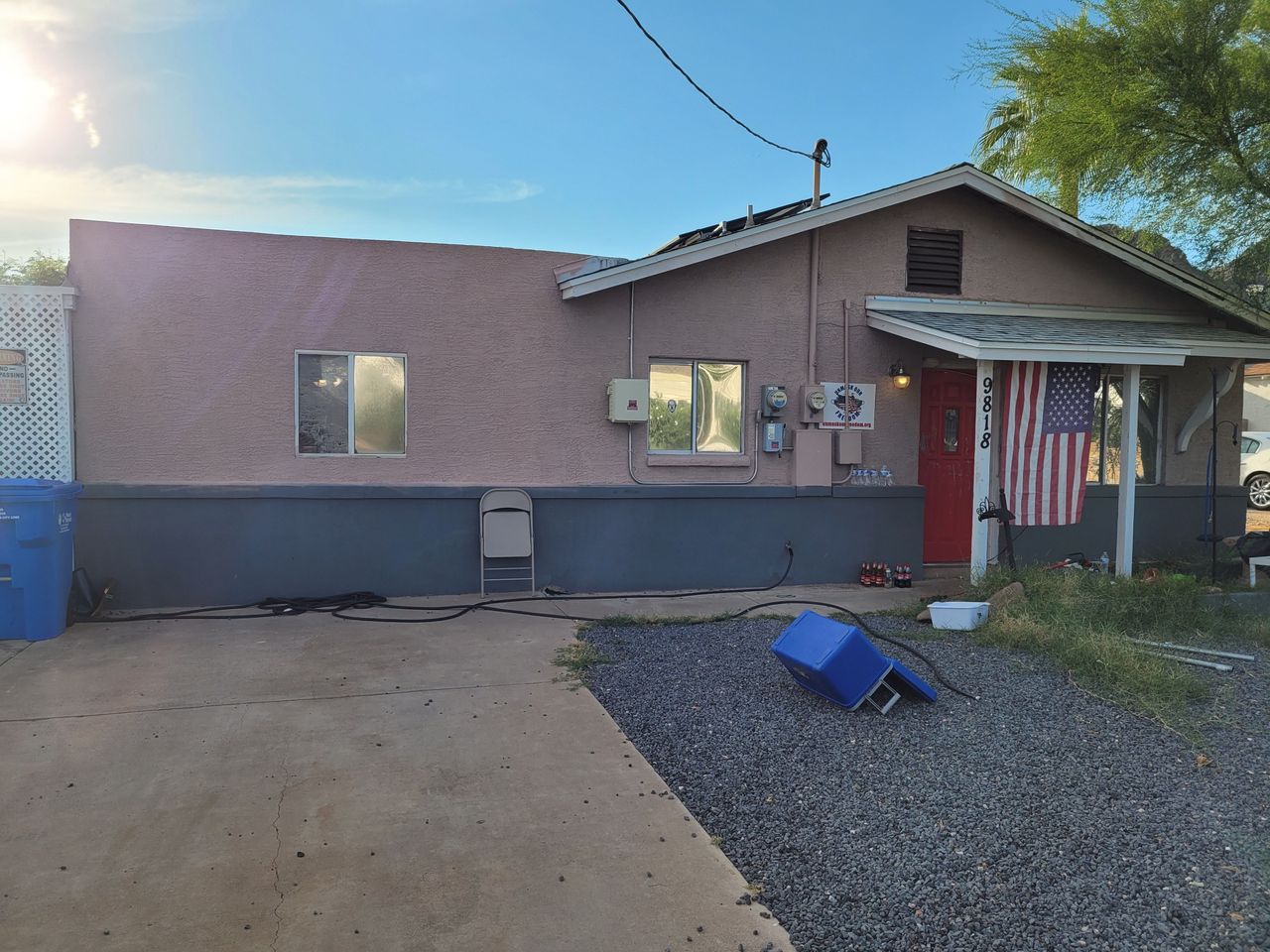 listing, photo 1