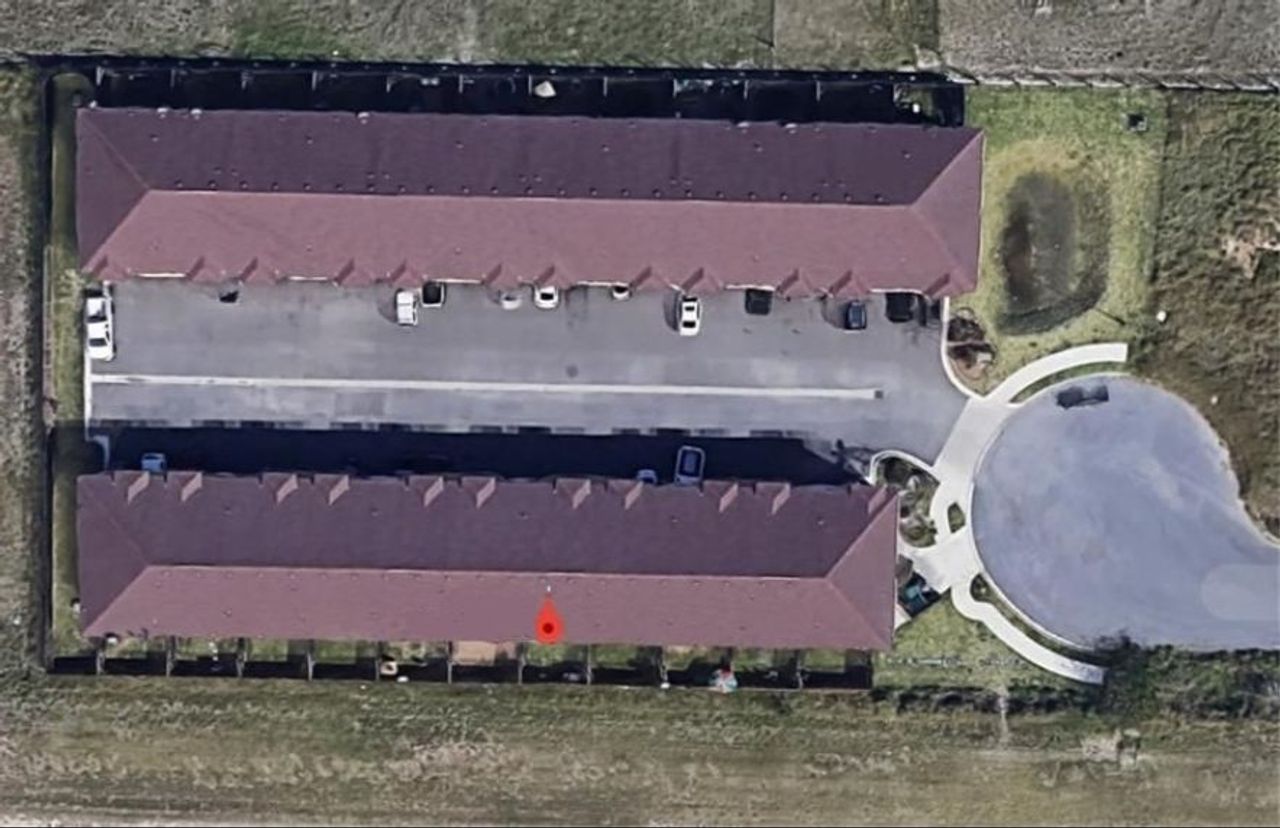 listing, photo 1