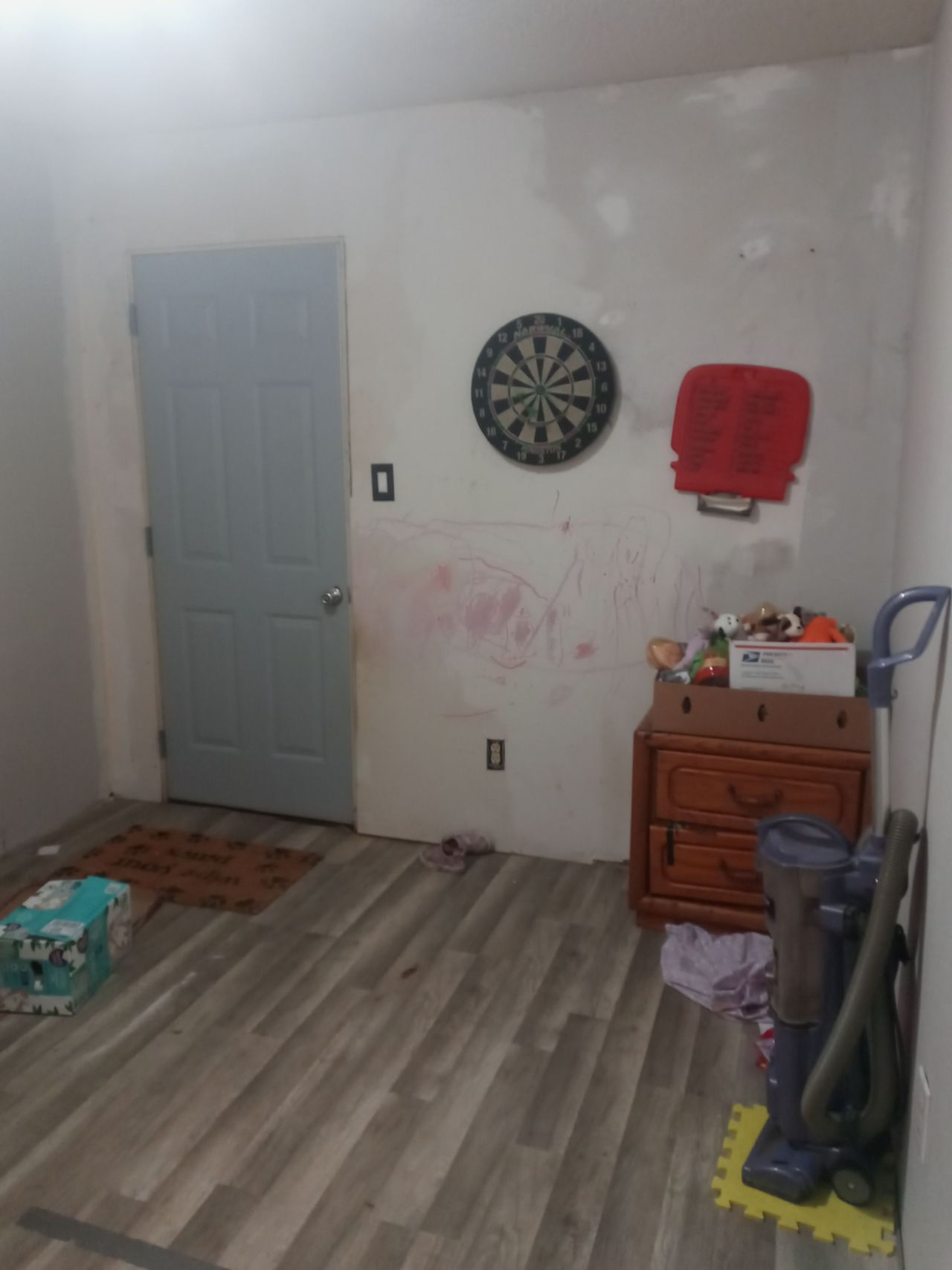 listing, photo 1