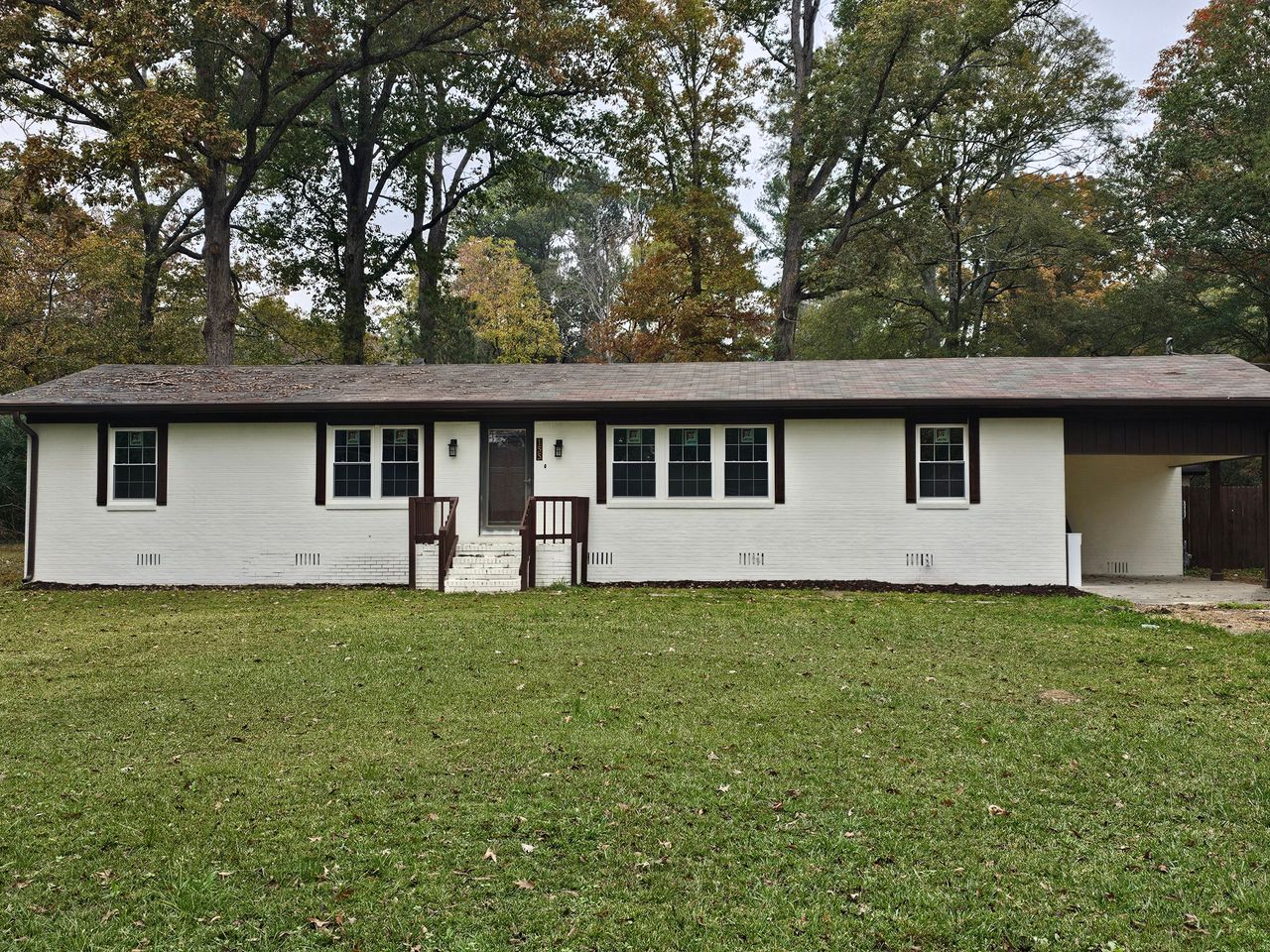 listing, photo 1