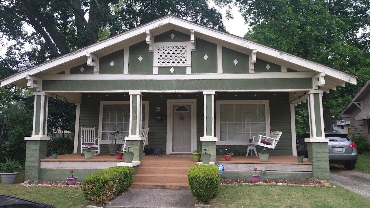 listing, photo 1