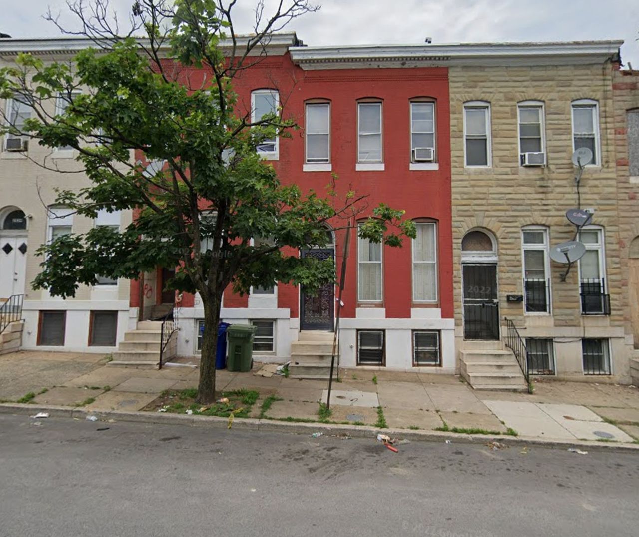 listing, photo 1