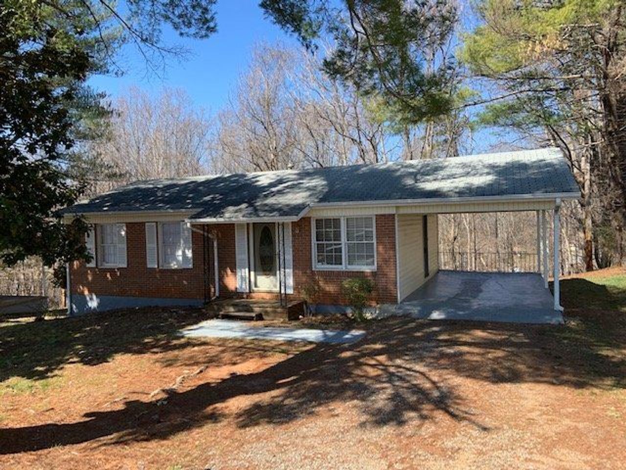 listing, photo 1