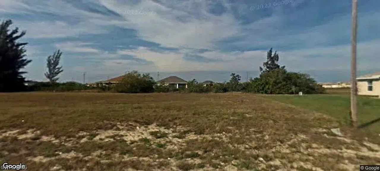 listing, photo 1