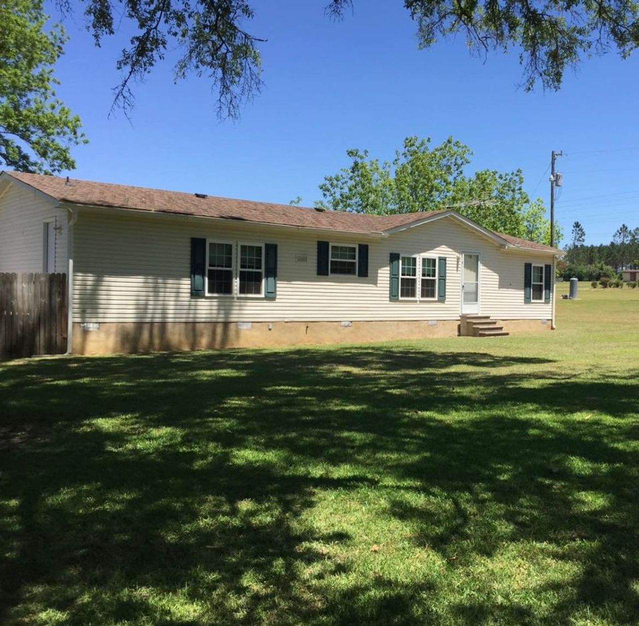 listing, photo 1