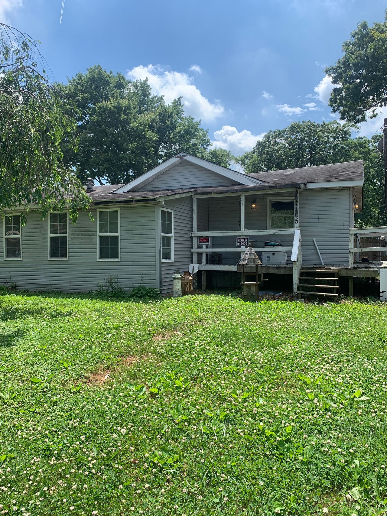 listing, photo 1