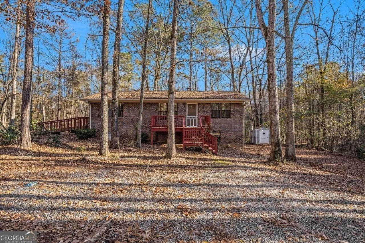 listing, photo 1
