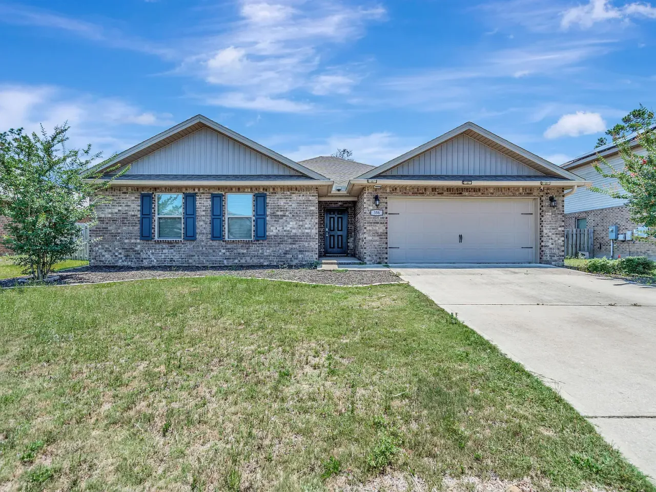 listing, photo 1