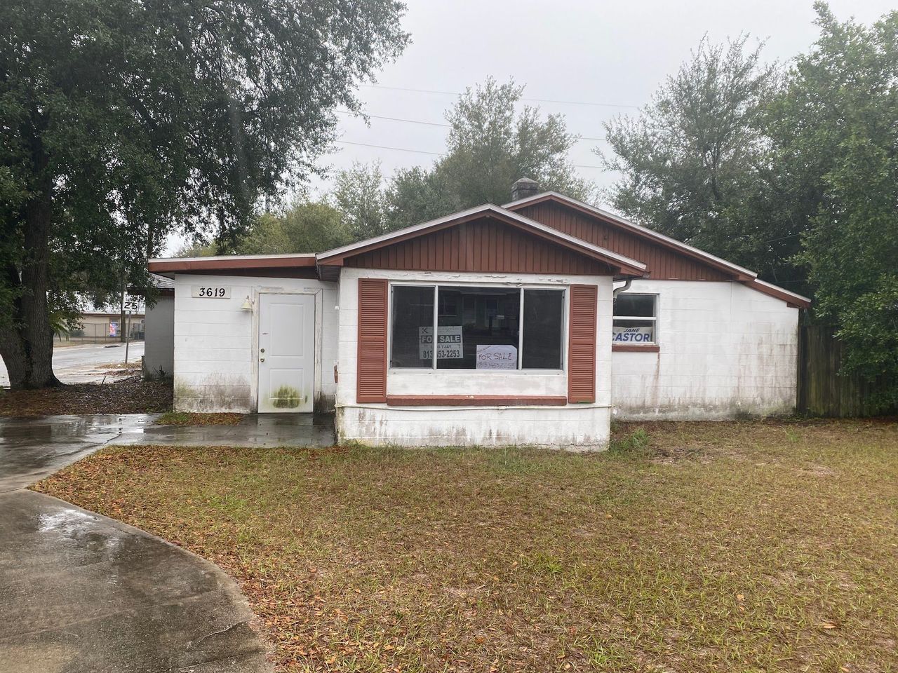 listing, photo 1