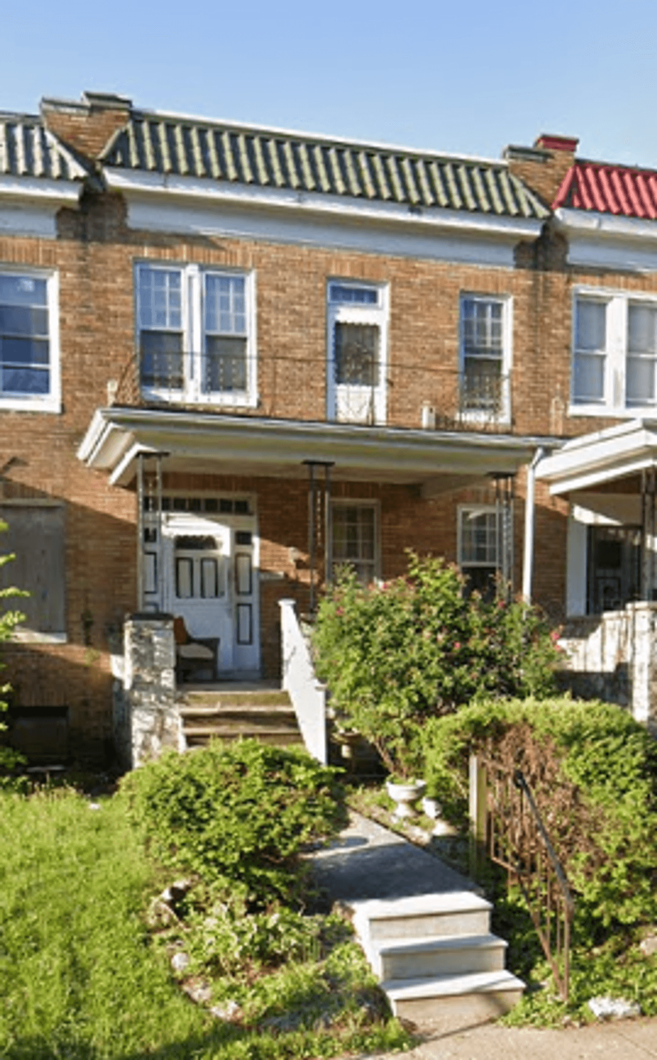 listing, photo 1