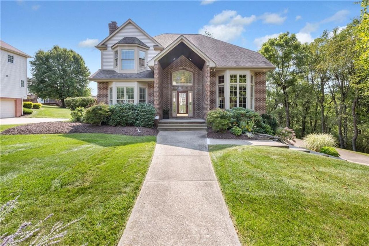 listing, photo 1